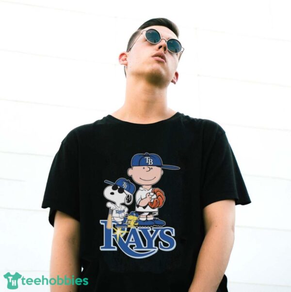 Official The Peanuts Movie Characters Tampa Bay Rays Baseball 2024 Shirt - G500 Gildan T-Shirt