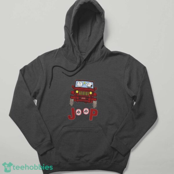 Ohio State Buckeyes Snoopy And Charlie Brown Driving Jeep T-Shirt - Hoodie