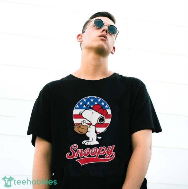 Peanuts - Snoopy Americana Baseball T-Shirt - G500 Gildan T-Shirt