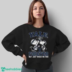 Peanuts Snoopy And Charlie Brown Yale Bulldogs High Five Forever Not Just When We Win Shirt - Sweatshirt