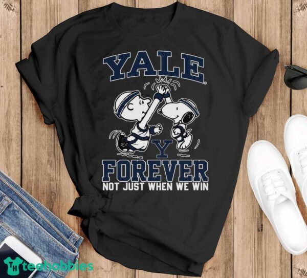 Peanuts Snoopy And Charlie Brown Yale Bulldogs High Five Forever Not Just When We Win Shirt - Black T-Shirt