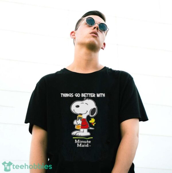 Snoopy And Woodstock Things Go Better With Minute Maid T-Shirt - G500 Gildan T-Shirt
