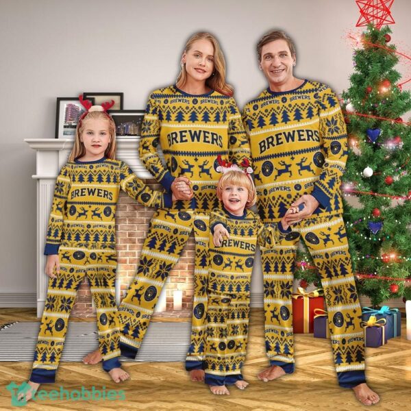 Pajamas set Ugly Christmas MLB Milwaukee Brewers Christmas For Family - Pajamas set Ugly Christmas MLB Milwaukee Brewers Christmas For Family