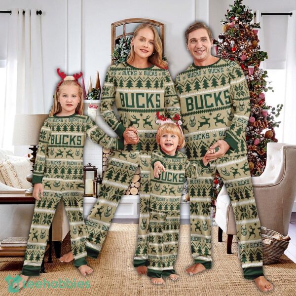 Pajamas set Ugly Christmas NBA Milwaukee Bucks For Christmas - Pajamas set Ugly Christmas NBA Milwaukee Bucks For Christmas