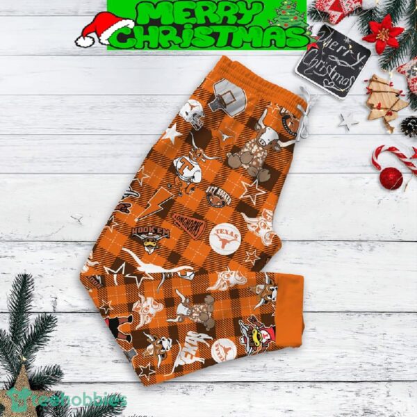 Texas Longhorns Grinch Drink Starbucks Fleece Pajamas Set Full Print Christmas For Women - Texas Longhorns Grinch Drink Starbucks Fleece Pajamas Set-3