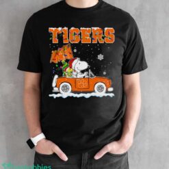 Clemson Tigers Snoopy And Woodstock Driving Car Cute Snoopy Limited Edition Shirt - Black Unisex T-Shirt