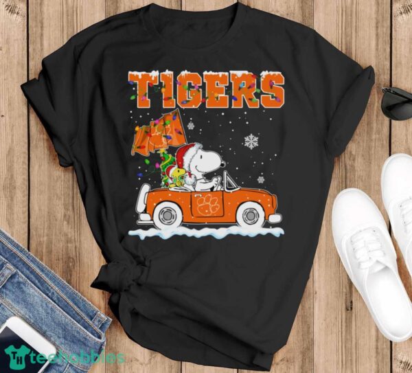 Clemson Tigers Snoopy And Woodstock Driving Car Cute Snoopy Limited Edition Shirt - Black T-Shirt