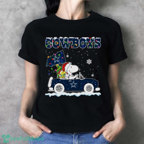 Dallas Cowboys Snoopy And Woodstock Driving Car Cute Snoopy Limited Edition Shirt - Ladies T-Shirt