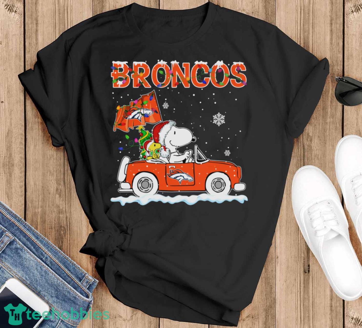 Denver Broncos Snoopy And Woodstock Driving Car Cute Snoopy Limited Edition Shirt image Denver Broncos Snoopy And Woodstock Driving Car Cute Snoopy Limited Edition Shirt - Black T-Shirt