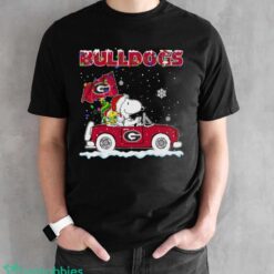 Georgia Bulldogs Snoopy And Woodstock Driving Car Cute Snoopy Limited Edition Shirt - Black Unisex T-Shirt