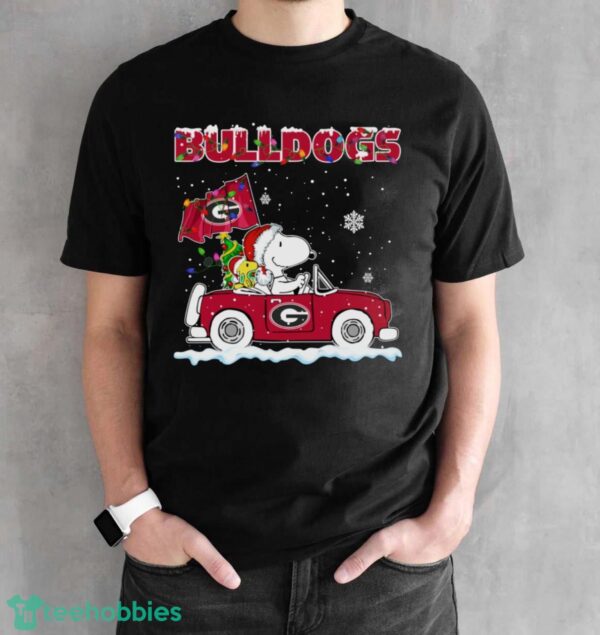 Georgia Bulldogs Snoopy And Woodstock Driving Car Cute Snoopy Limited Edition Shirt - Black Unisex T-Shirt