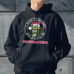Green Cat With Santa Hat I Hate Everybody But I Love Cincinnati Reds Christmas T-shirt - Men Black Hoodie