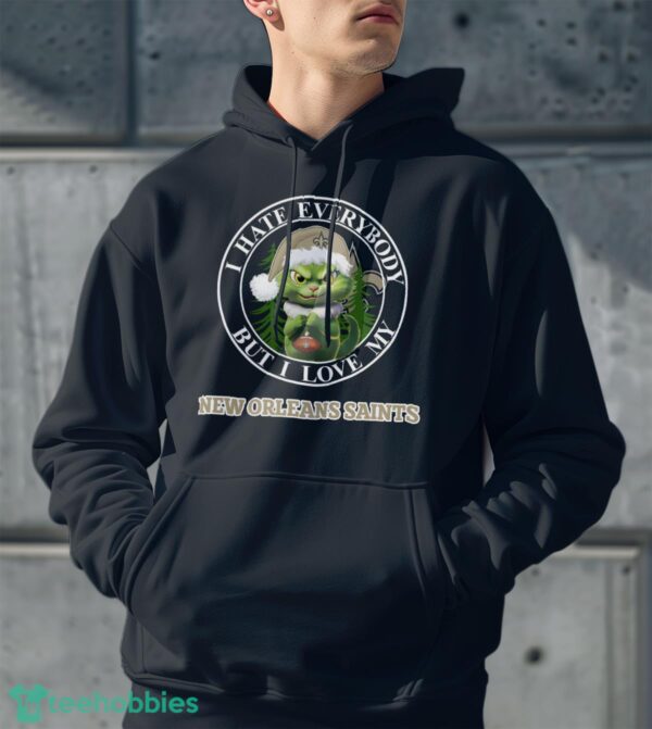 Green Cat With Santa Hat I Hate Everybody But I Love New Orleans Saints Christmas T-shirt - Men Black Hoodie