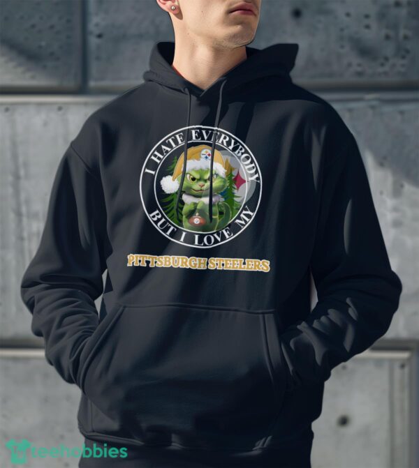 Green Cat With Santa Hat I Hate Everybody But I Love Pittsburgh Steelers Christmas T-shirt - Men Black Hoodie