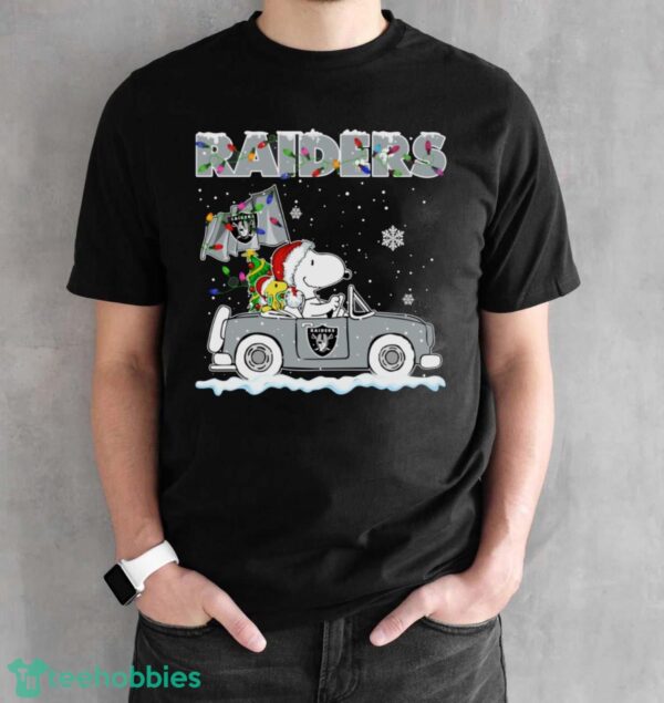 Las Vegas Raiders Snoopy And Woodstock Driving Car Cute Snoopy Limited Edition Shirt - Black Unisex T-Shirt