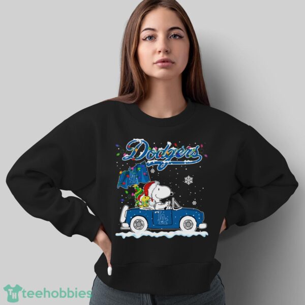 Los Angeles Dodgers Snoopy And Woodstock Driving Car Cute Snoopy Limited Edition Shirt - Sweatshirt