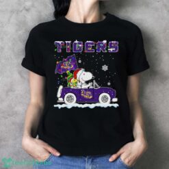 LSU Tigers Snoopy And Woodstock Driving Car Cute Snoopy Limited Edition Shirt - Ladies T-Shirt