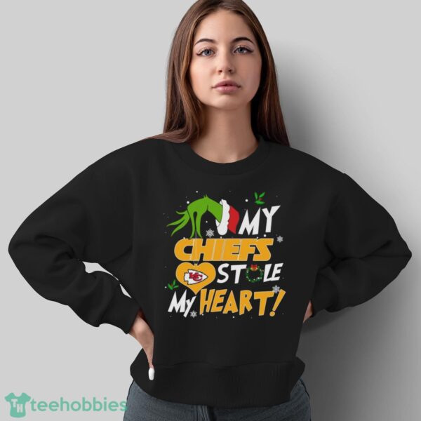 My Kansas City Chiefs Stole My Heart Grinch Limited Edition Shirt - Sweatshirt