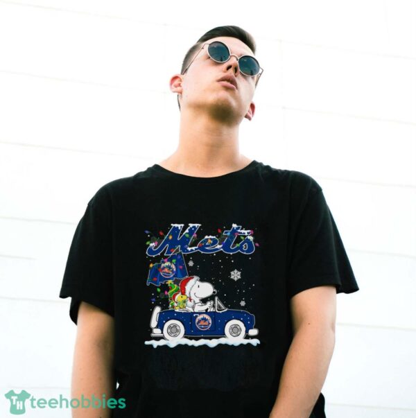 New York Mets Snoopy And Woodstock Driving Car Cute Snoopy Limited Edition Shirt - G500 Gildan T-Shirt