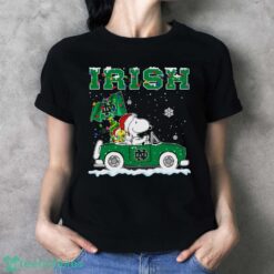 Notre Dame Fighting Irish Snoopy And Woodstock Driving Car Cute Snoopy Limited Edition Shirt - Ladies T-Shirt
