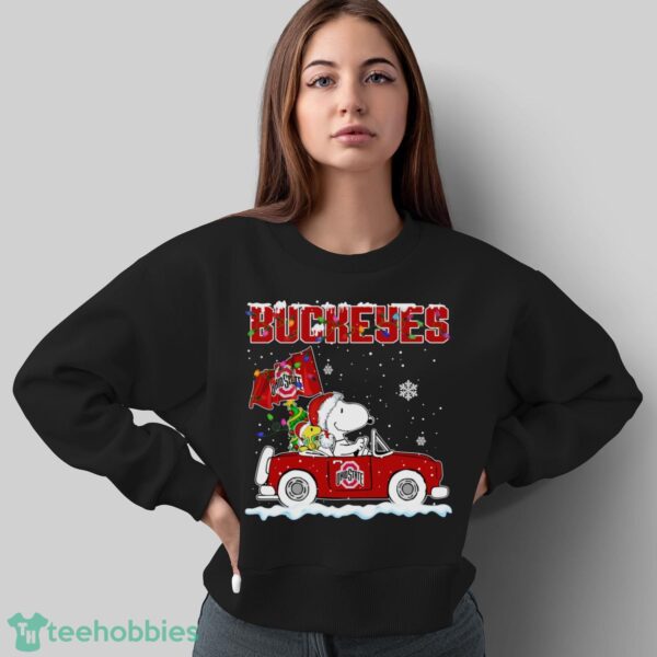 Ohio State Buckeyes Snoopy And Woodstock Driving Car Cute Snoopy Limited Edition Shirt - Sweatshirt