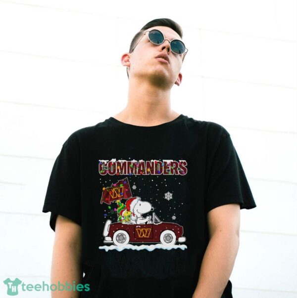 Washington Commanders Snoopy And Woodstock Driving Car Cute Snoopy Limited Edition Shirt - G500 Gildan T-Shirt