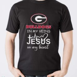 Georgia Bulldogs In My Veins Jesus In My Heart T-Shirt Hoodie Sweatshirt - Men T-Shirt