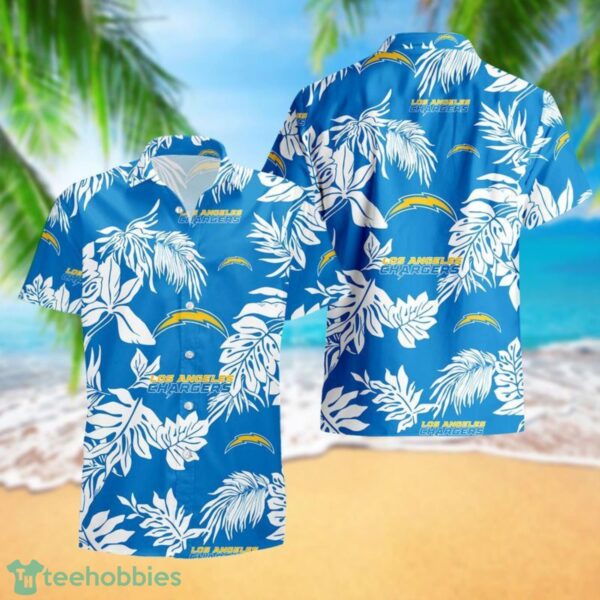 Los Angeles Chargers Tropical Pattern Combo Hawaii Shirt and Shorts For Fans Product Photo 3