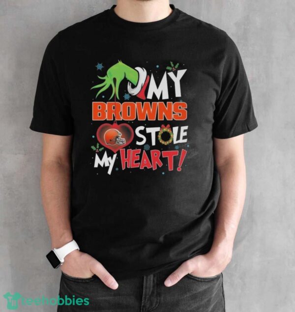 Official Grinch Hand My Cleveland Browns Stole My Heart Football 2024 Shirt - Black Unisex T-Shirt