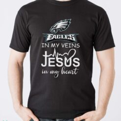Philadelphia Eagles In My Veins Jesus In My Heart T-Shirt Hoodie Sweatshirt - Men T-Shirt