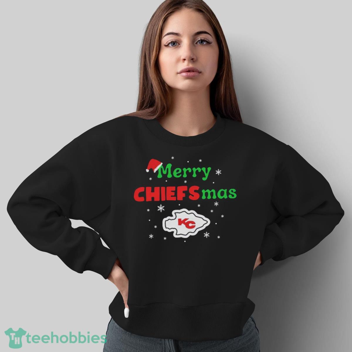 Kansas City Chiefs Merry Chiefsmas Shirt - Sweatshirt Kansas City Chiefs Merry Chiefsmas Shirt - Sweatshirt