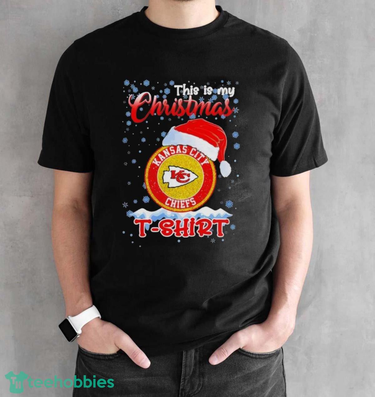 Kansas City Chiefs Santa hat this is my Christmas T shirt image Kansas City Chiefs Santa hat this is my Christmas T-shirt - Black Unisex T-Shirt