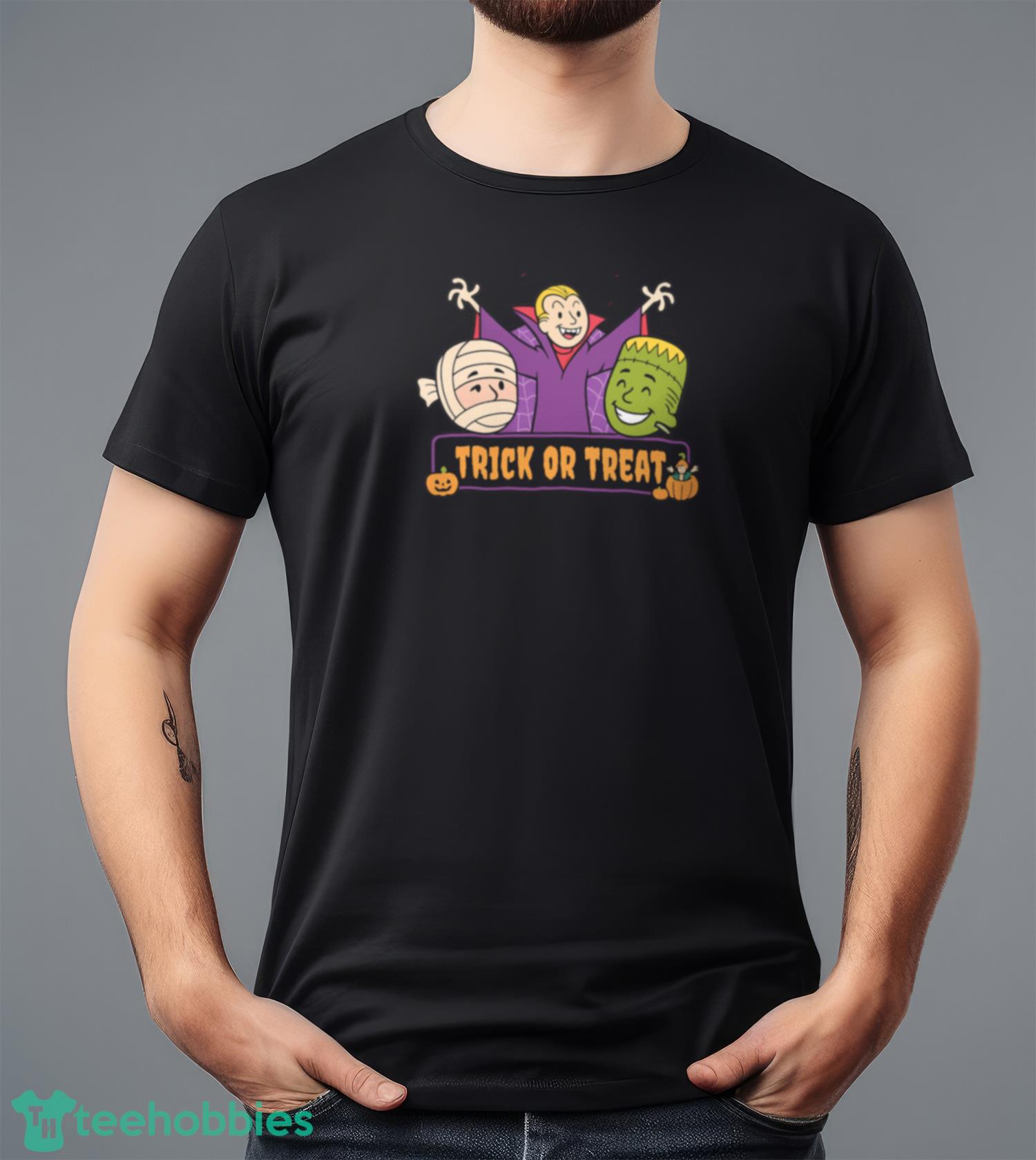 Trump Biden Halloween Trick Or Treat Shirt Trump Biden Halloween Trick Or Treat Shirt Product Photo 3