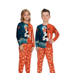 Custom Name Chicago Bears Cartoon Mouse Couple Christmas Matching Pajamas Set image Custom Name Chicago Bears Cartoon Mouse Couple Christmas Matching Pajamas Set Product Photo 2