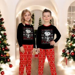 Hohoho Lalala Peanuts Snoopy Christmas Family Matching Set Mom Dad Child Pajama Set image Hohoho Lalala Peanuts Snoopy Christmas Family Matching Set Mom Dad Child Pajama Set Product Photo 2
