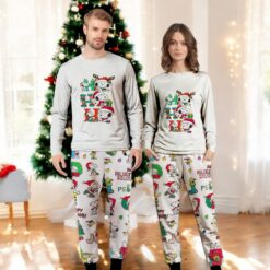 Hohoho Snoopy With Santa Hat Christmas Family Matching Set Mom Dad Child Pajama Set image Hohoho Snoopy With Santa Hat Christmas Family Matching Set Mom Dad Child Pajama Set Product Photo 3