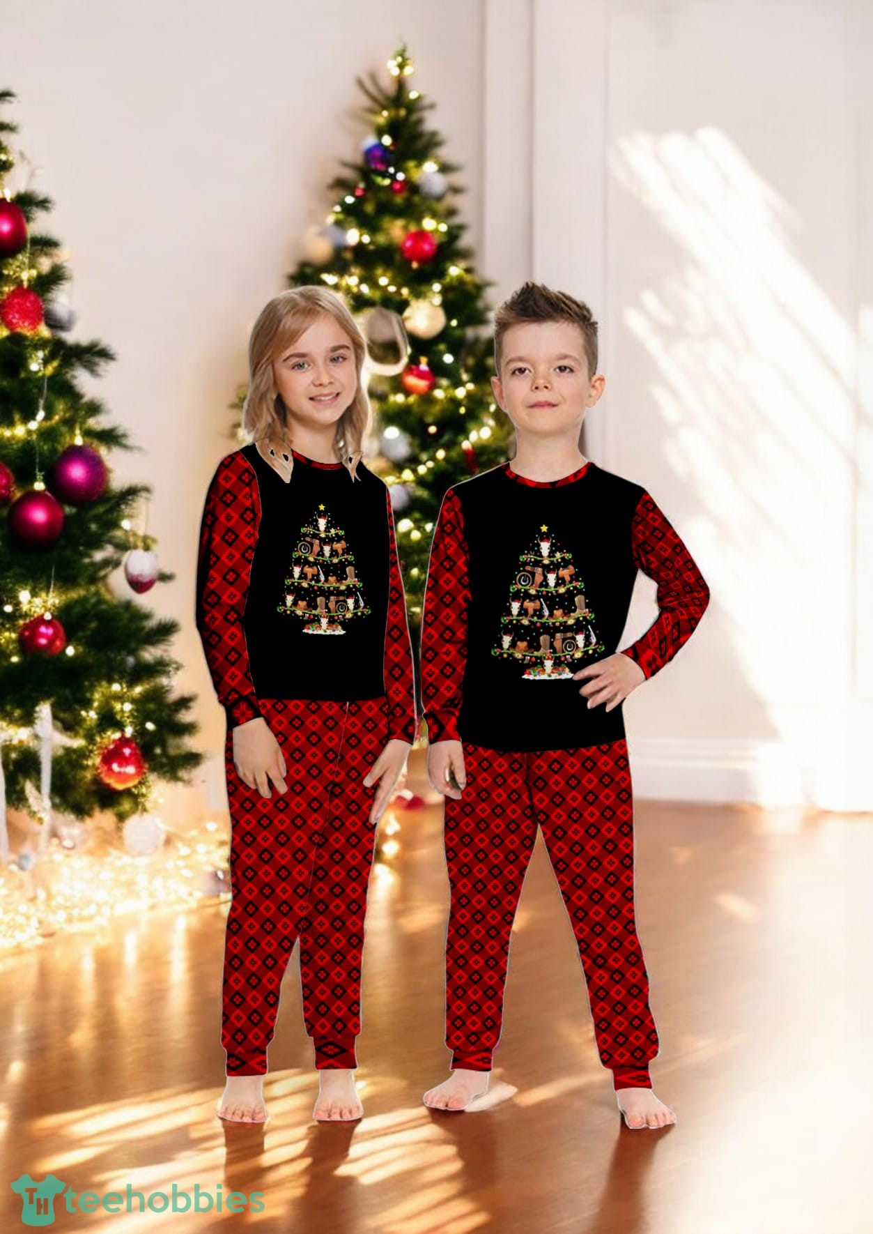 Lighting Santa Cowboy Christmas Tree Family Matching Pajama Set Lighting Santa Cowboy Christmas Tree Family Matching Pajama Set Product Photo 3