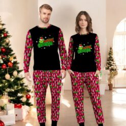 Merry Grinchmas The Grinch Christmas Plaid Pattern Family Matching Pajamas Set image Merry Grinchmas The Grinch Christmas Plaid Pattern Family Matching Pajamas Set Product Photo 4